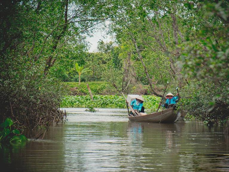 Exploring two lush garden islands in Vinh Long