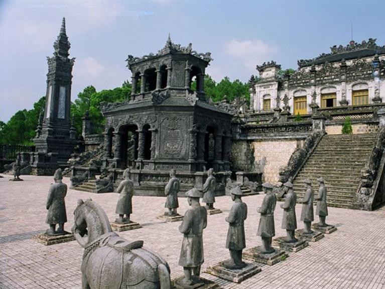 HUE CITY EXPLORE FULL DAY TOUR 