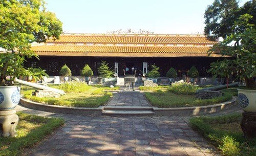 hue museum